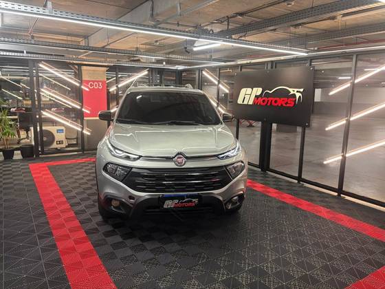 FIAT TORO 1.8 16V EVO FLEX ENDURANCE AT6 FIAT TORO 1.8 16V EVO FLEX ENDURANCE AT6